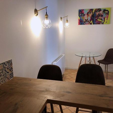 Logement Dans Le Vieux Tours Apartamento Exterior foto